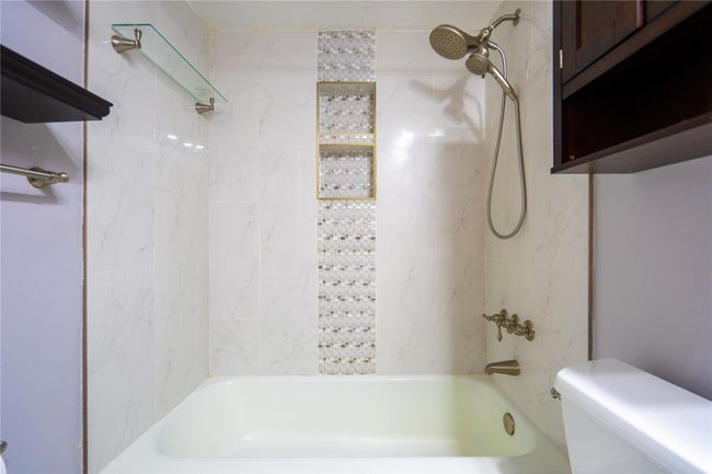 APT-344E - 4500 N Federal Hwy, Condo with 2 bedrooms, 2 bathrooms and null parking in Lighthouse Point FL | Image 9