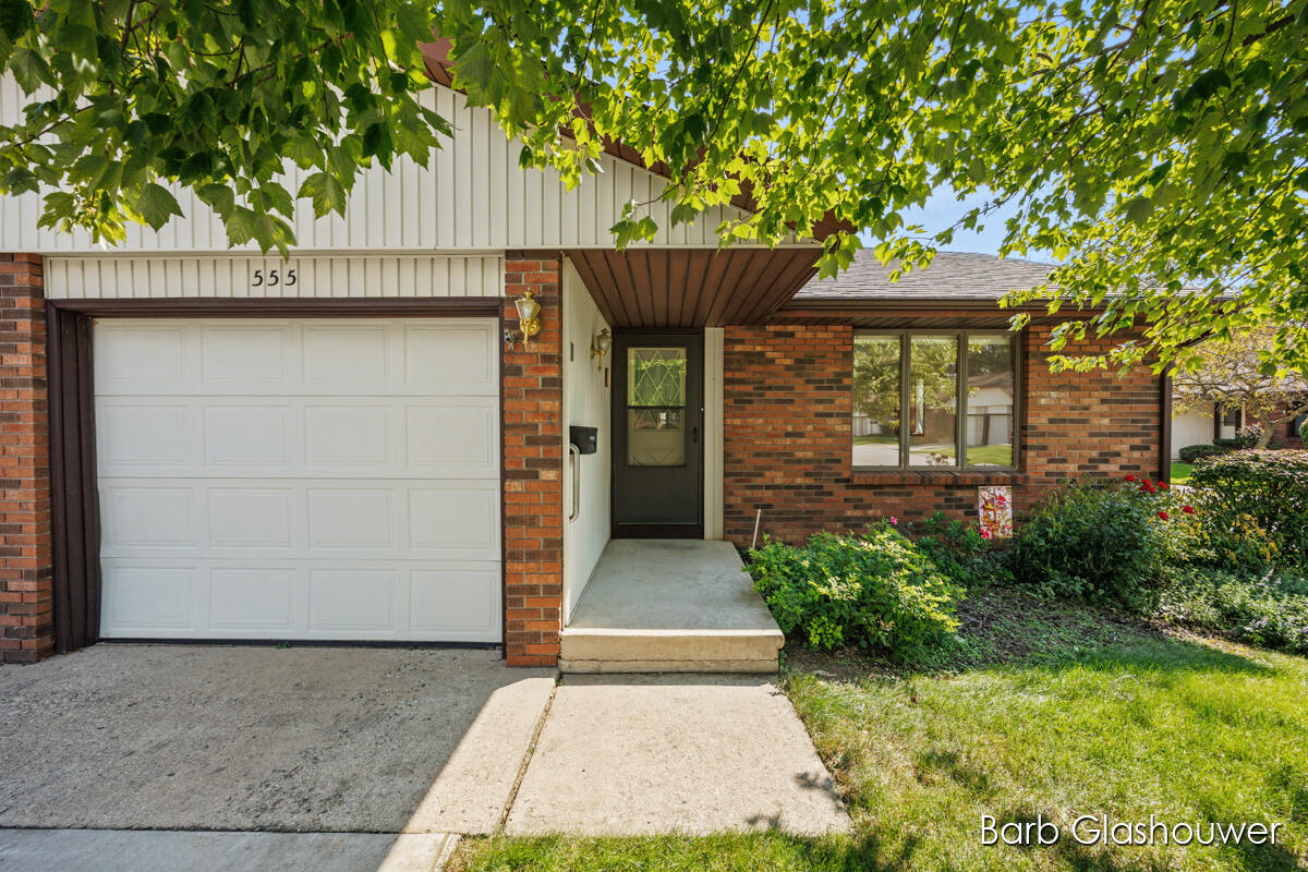 Maryland Ave, Grand Rapids, MI 49503