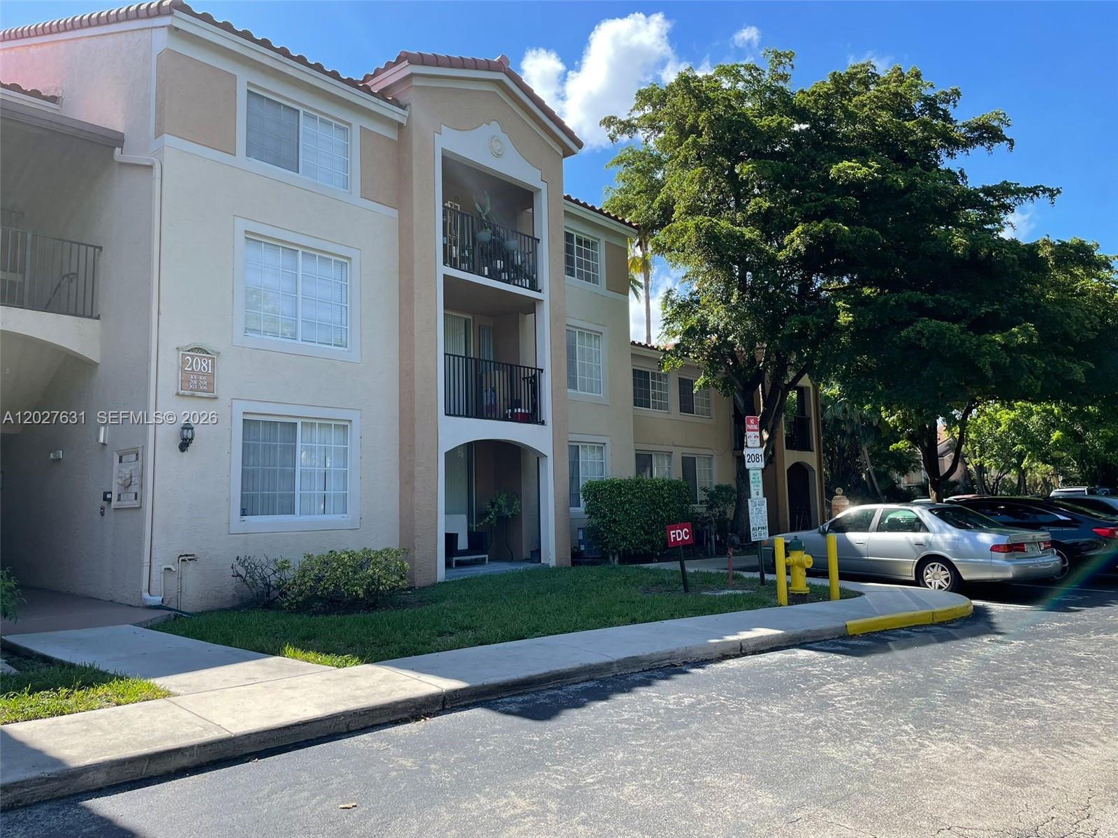 Residential in Miramar 3