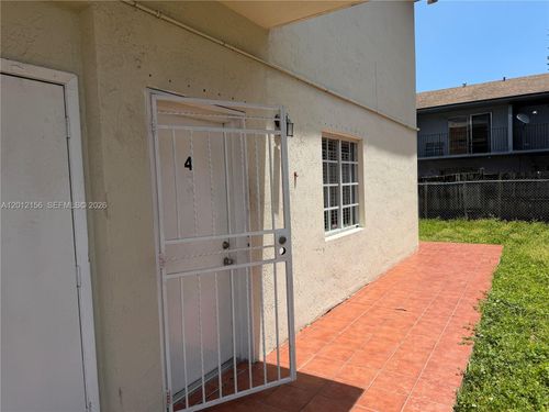 4-837 Se 8th Ct, Hialeah, FL, 33010 | Card Image