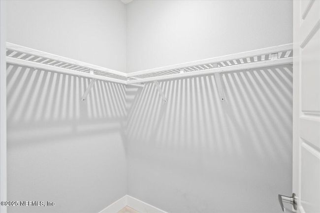 Walk in Closet | Image 15