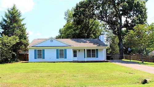 990 Ridgeview Ave, Winston Salem, NC, 27127-4900 | Card Image