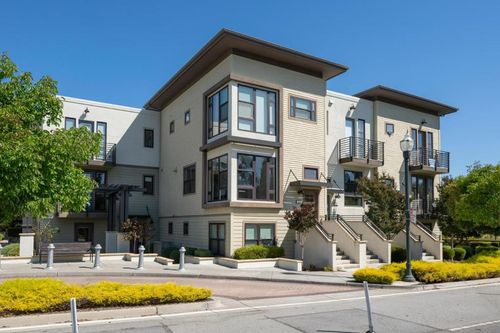 413 Franklin Pkwy, San Mateo, CA, 94403 | Card Image