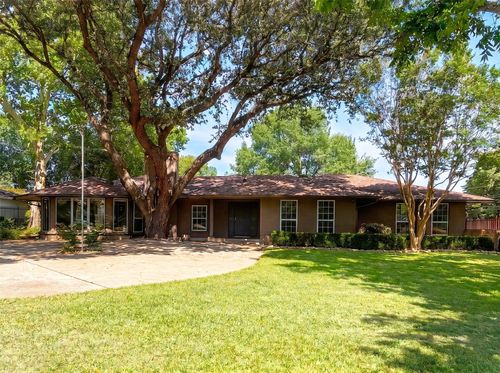 11083 Erhard Dr, Dallas, TX, 75228-2416 | Card Image