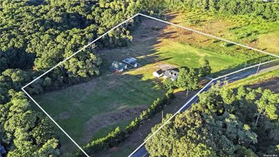 1458 Middle Road, House other with 3 bedrooms, 1 bathrooms and null parking in Calverton NY | Image 1