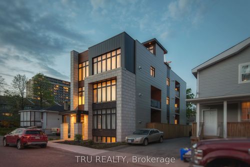 1-59 Douglas Ave, Ottawa, ON, K1M1G3 | Card Image
