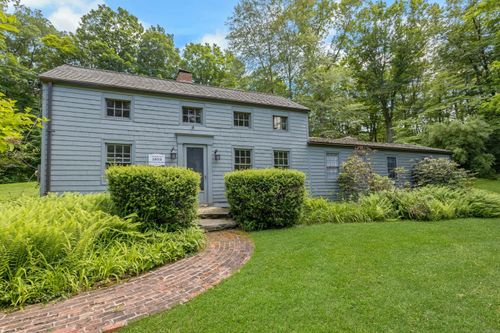 112 Easton Rd, Westport, CT, 06880-1627 | Card Image
