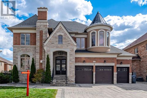 4 Calstock Pl, Brampton, ON, L6X0X3 | Card Image