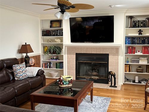 c601-111 Burning Tree Ln, Flat Rock, NC, 28731-9465 | Card Image