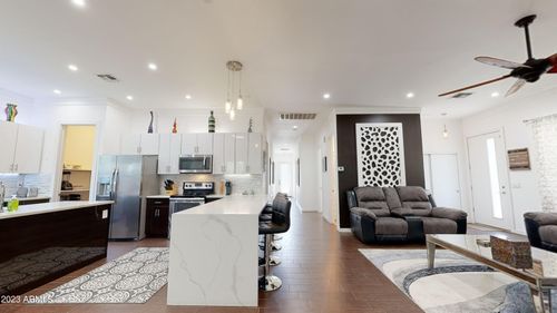 1202 E Colter St, Phoenix, AZ, 85014-3316 | Card Image