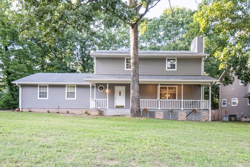 6817 Ridge Creek Dr, Ooltewah, TN, 37363-8726 | Card Image