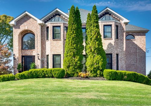 6780 Autumnwood Dr, Nashville, TN, 37221-3943 | Card Image