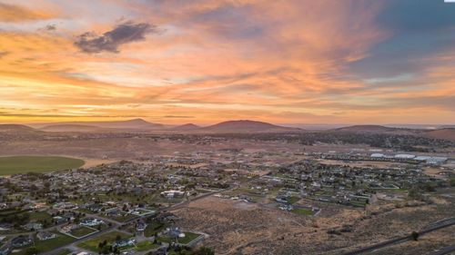 108003 E 245 Pr Se, Kennewick, WA, 99338 | Card Image