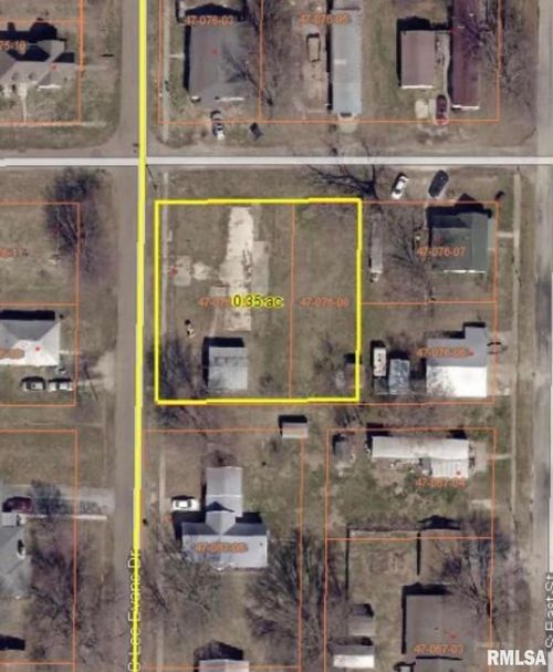 310 S Lee Evans Dr, Hull, IL, 62343-1032 | Card Image
