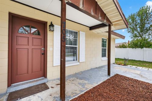 705 Mike Ave, FRUITLAND PARK, FL, 34731-2050 | Card Image