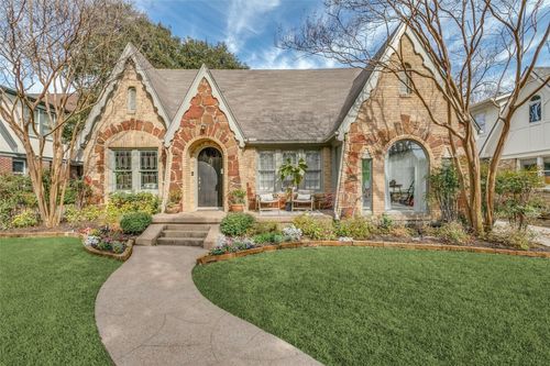5527 Mercedes Ave, Dallas, TX, 75206-5821 | Card Image