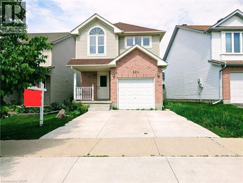 520 Chablis Dr, Waterloo, ON, N2T2X9 | Card Image
