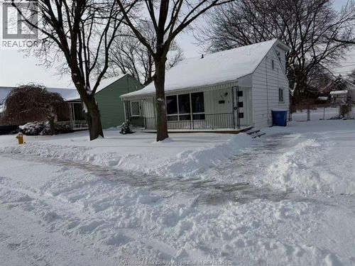 493 Josephine Ave, Windsor, ON, N9B2K9 | Card Image