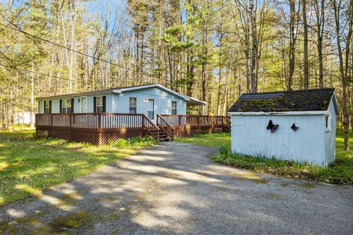 8943 E 36th Street, Newaygo, MI, 49337 | Card Image