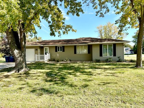 308 W 2nd St, Lostant, IL, 61334-7508 | Card Image