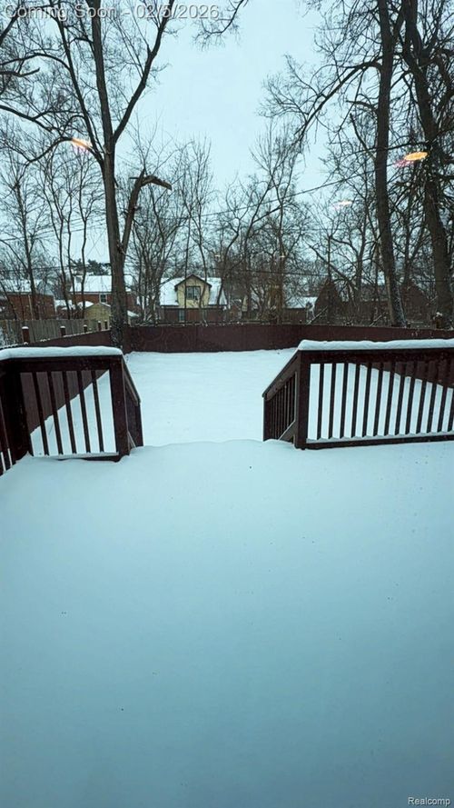 15468 Robson St, Detroit, MI, 48227-2639 | Card Image