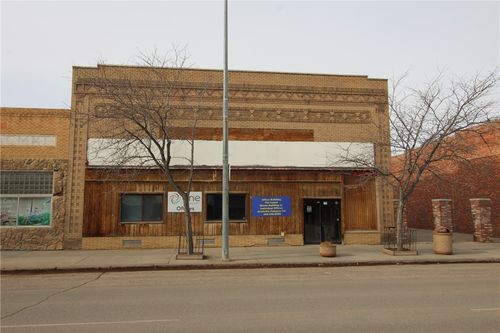 310 N Center Avenue, Hardin, MT, 59034 | Card Image