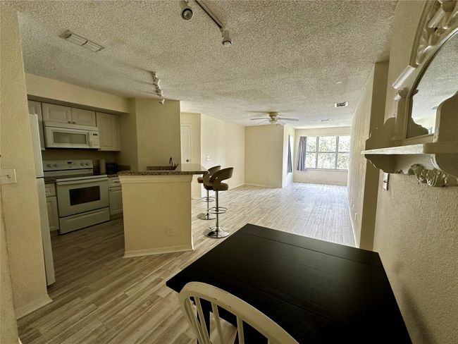 APT-1625 - 3330 Pinewalk Dr N, Condo with 1 bedrooms, 1 bathrooms and null parking in Margate FL | Image 9