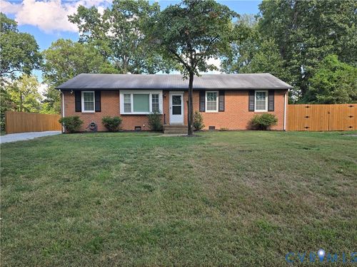 7998 Wynbrook Ln, Mechanicsville, VA, 23111-3538 | Card Image