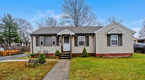93 Pendleton Ave, Springfield, MA, 01109-4328 | Card Image