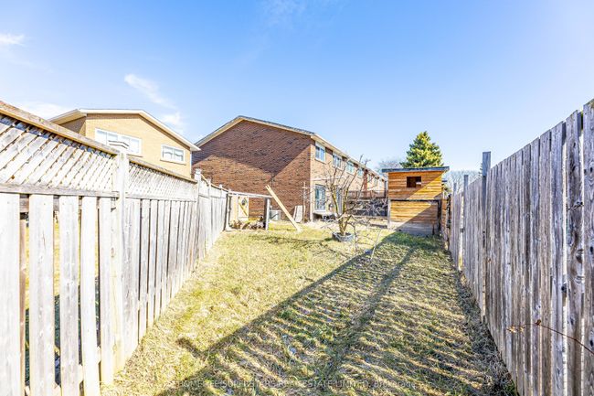 13 Thistle Down Blvd, Condo with 4 bedrooms, 3 bathrooms and 1 parking in Toronto ON | Image 46