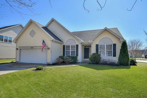 3001 Solitude Ln, Aurora, IL, 60502-8643 | Card Image