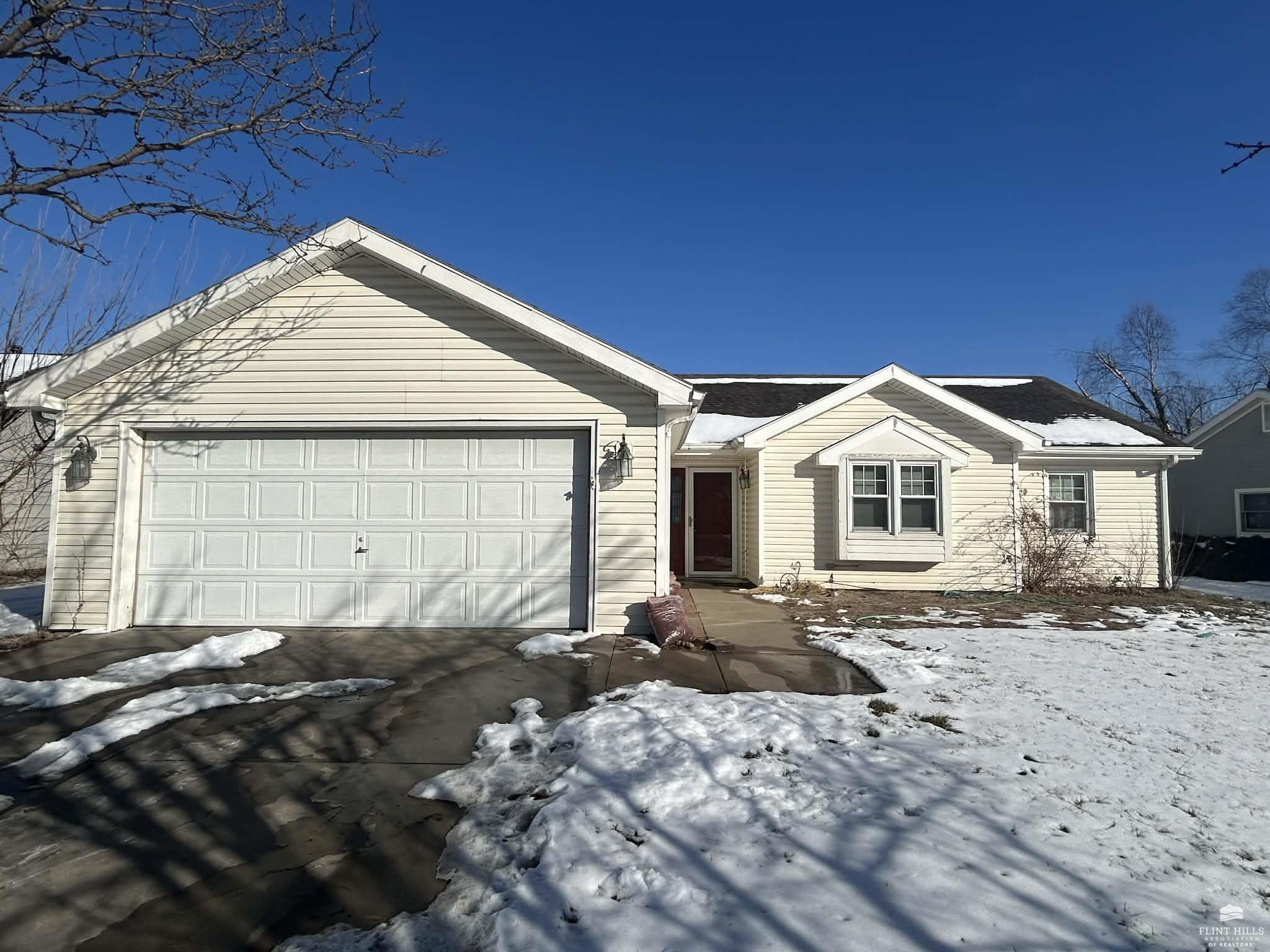 2308 Raspberry Dr, For Sale in Manhattan - eXp Realty