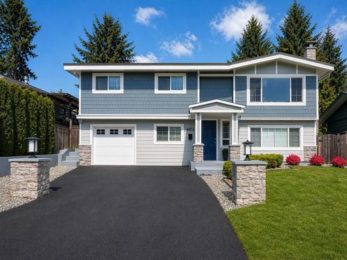 4072 Violet St, North Vancouver, BC, V7G1E3 | Card Image