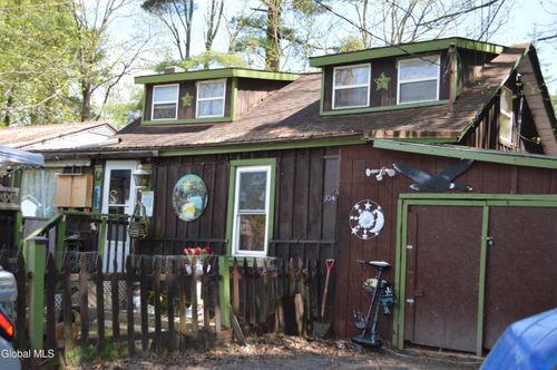 834 County Highway 110, Broadalbin, NY, 12025-3218 | Card Image