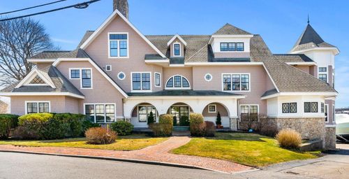 1-27 Badgers Island W, Kittery, ME, 03904 | Card Image