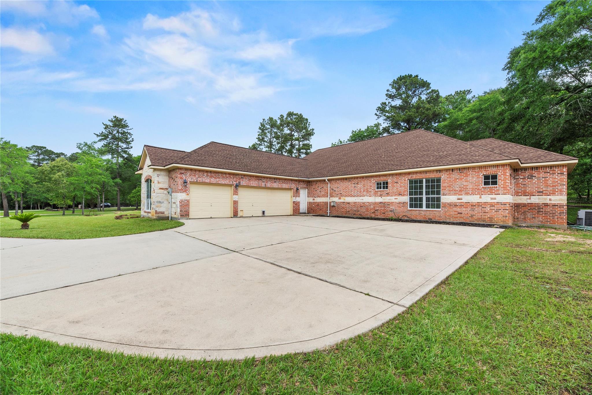 Residential in Magnolia 5