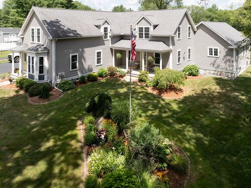18 Plain St, Franklin, MA, 02038-2627 | Card Image