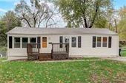 11710 55th St, Raytown, MO, 64133-3015 | Card Image