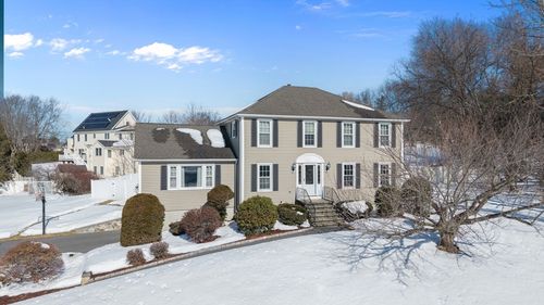 4 Thomas William Way, Chelmsford, MA, 01824-3234 | Card Image