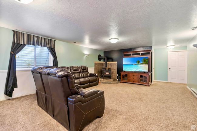 1092 470, House other with 5 bedrooms, 3 bathrooms and 2 parking in Providence UT | Image 18