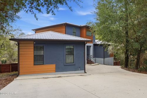 800 Lake Amick Dr, Niceville, FL, 32578-1738 | Card Image