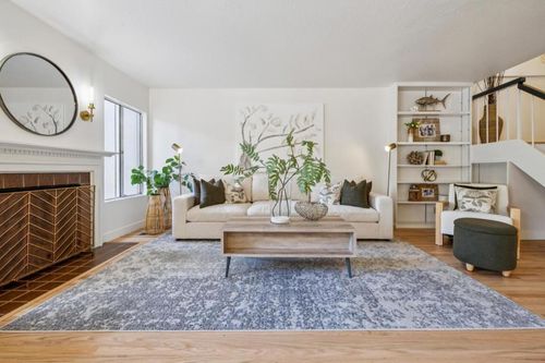 18 Tollridge Ct, San Mateo, CA, 94402-3730 | Card Image