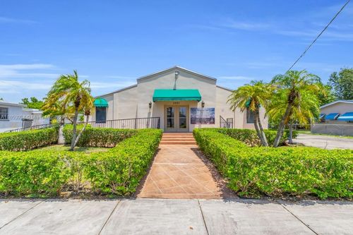5501 Sw 24th St, West Park, FL, 33023-3154 | Card Image