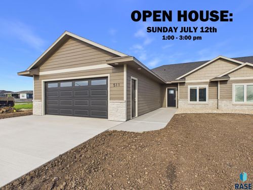 511 Bunyan Dr Drive, Harrisburg, SD, 57032-8293 | Card Image