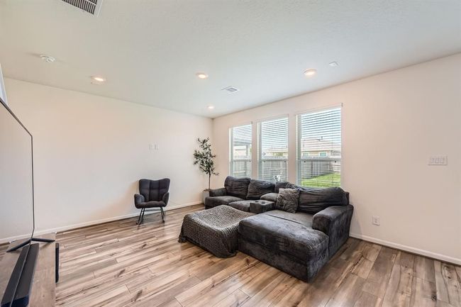 8126 Coco Bluff Dr, House other with 3 bedrooms, 3 bathrooms and 2 parking in Cypress TX | Image 4