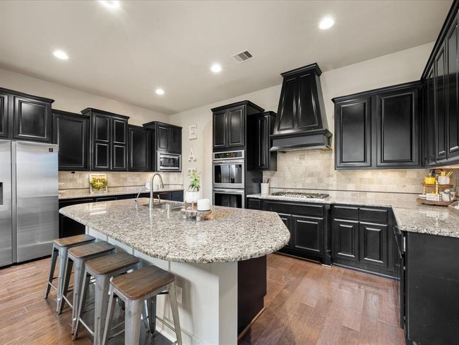 8322 Sands Bank Ln, House other with 4 bedrooms, 5 bathrooms and 2 parking in Conroe TX | Image 11