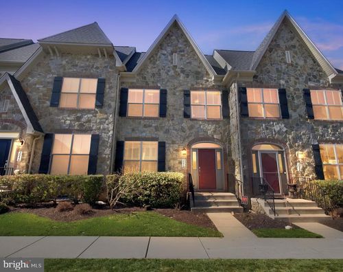 3046 Palatine Dr, FREDERICK, MD, 21701-6826 | Card Image
