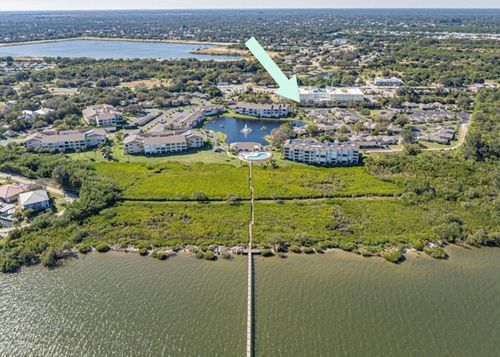 6235-6235 Mirror Lake Manor Manor, Sebastian, FL, 32958 | Card Image