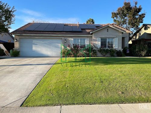 10002 Huntington Downs Ave, Bakersfield, CA, 93312-6133 | Card Image