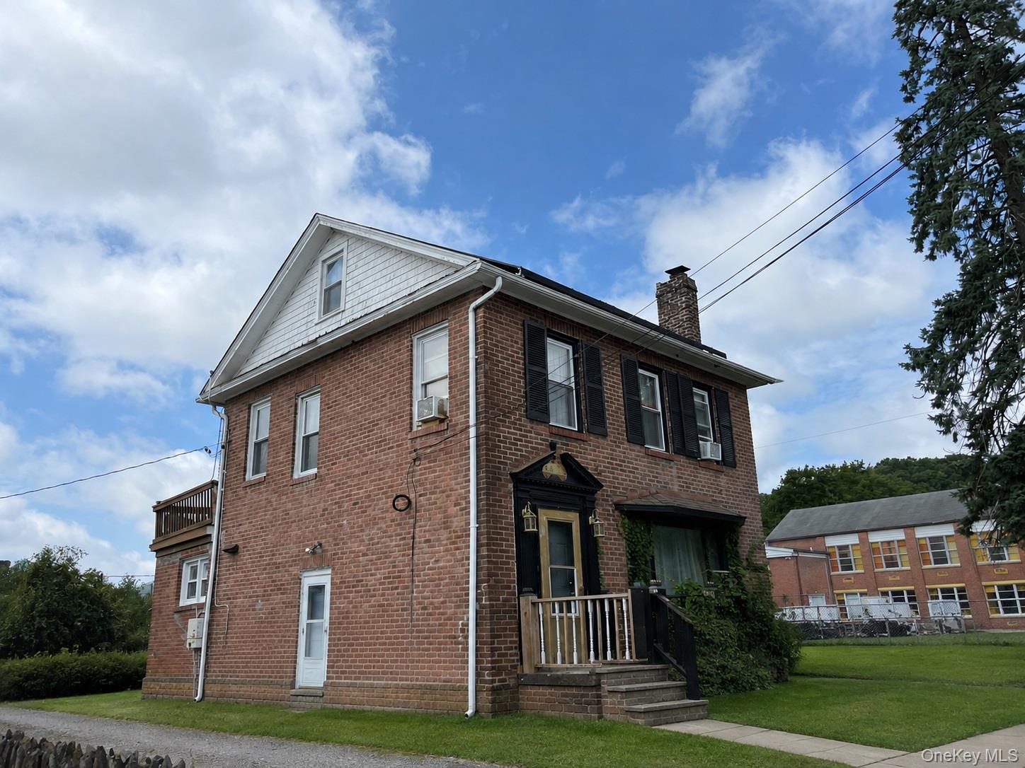 Residential Income in Newburgh (City) 3